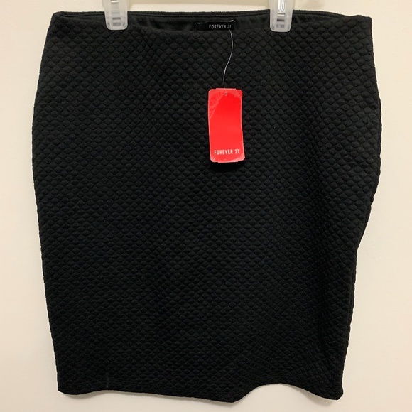 Forever21 Texture Dot Pattern Mini Skirt - Picture 3 of 4